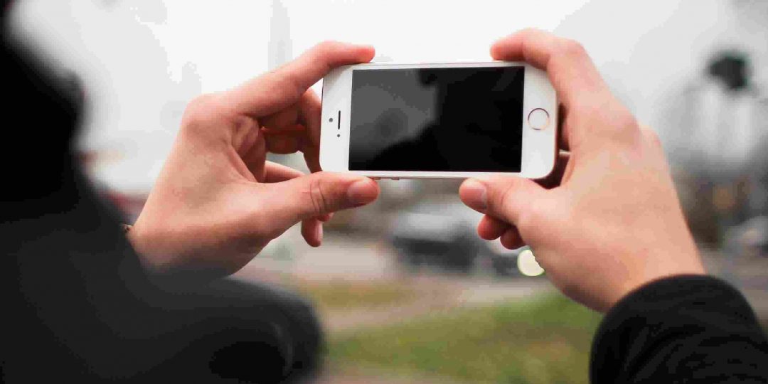 https://www.coastalmobilescreens.com/wp-content/uploads/2015/09/portfolio_01-1080x540.jpg
