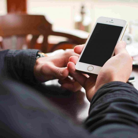 https://www.coastalmobilescreens.com/wp-content/uploads/2015/09/portfolio_09-540x540.jpg